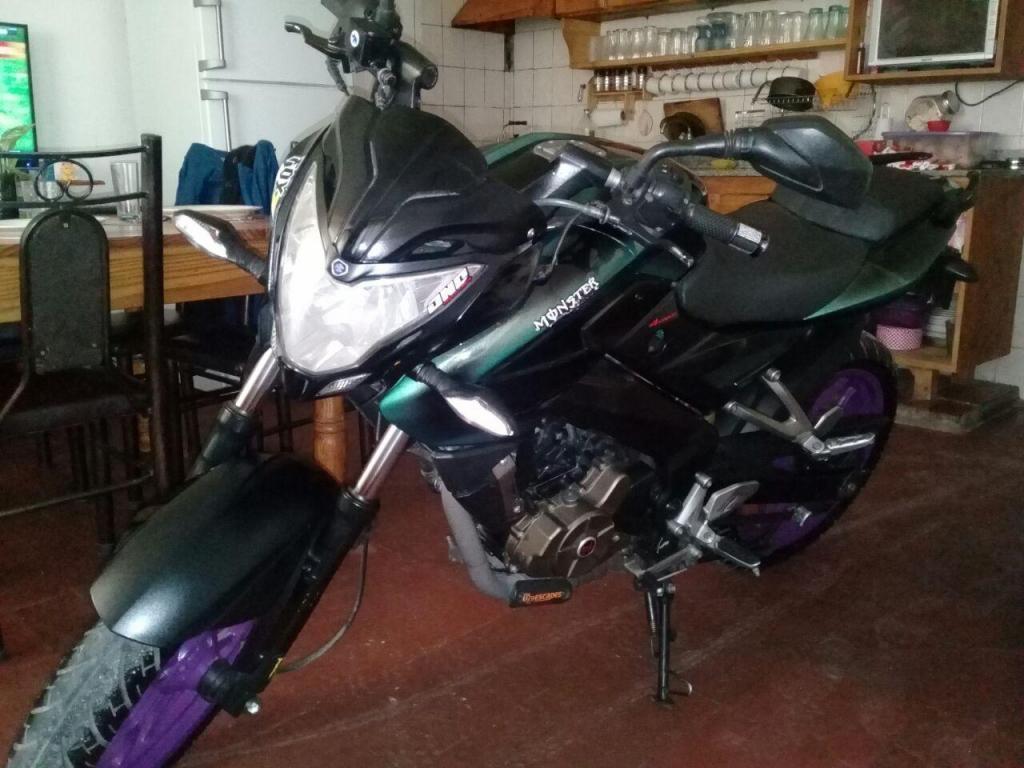 titular vende moto rowse 200 modelo 2014