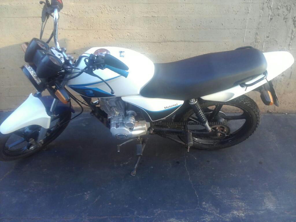 Vendo Motomel Cg 150cc 2015 Impecable