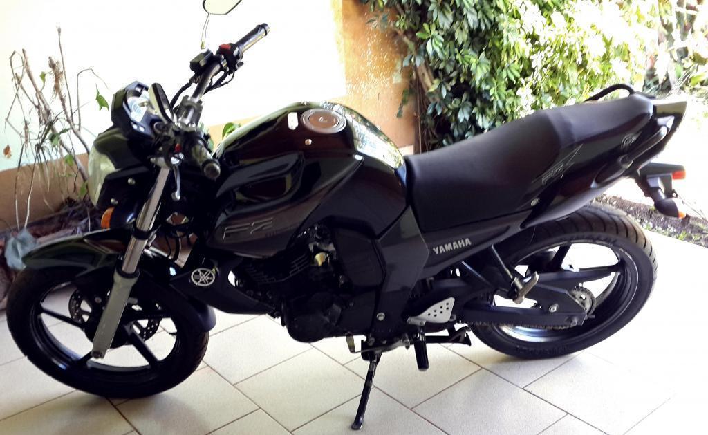 Vendo Yamaha FZ16 2013 en muy buen estado, con solo 14mil kilometros!