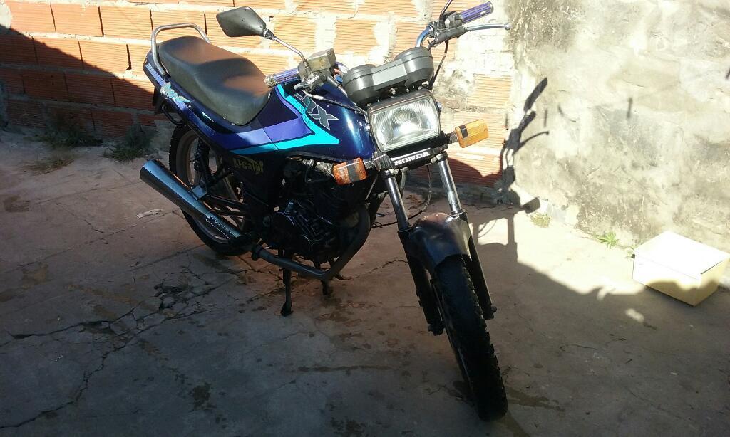 Vendo Honda Cbx 150 Aero