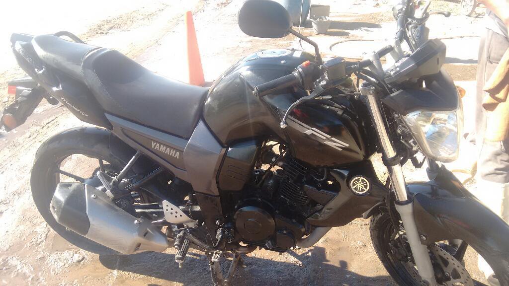 Vendo Fz 23mil Hermosa Esta La Moto Tien