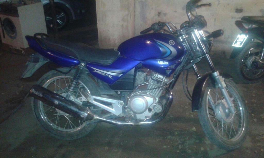 Urgente Yamaha YBR 125 2013 En muy buen estado Lista para transferir