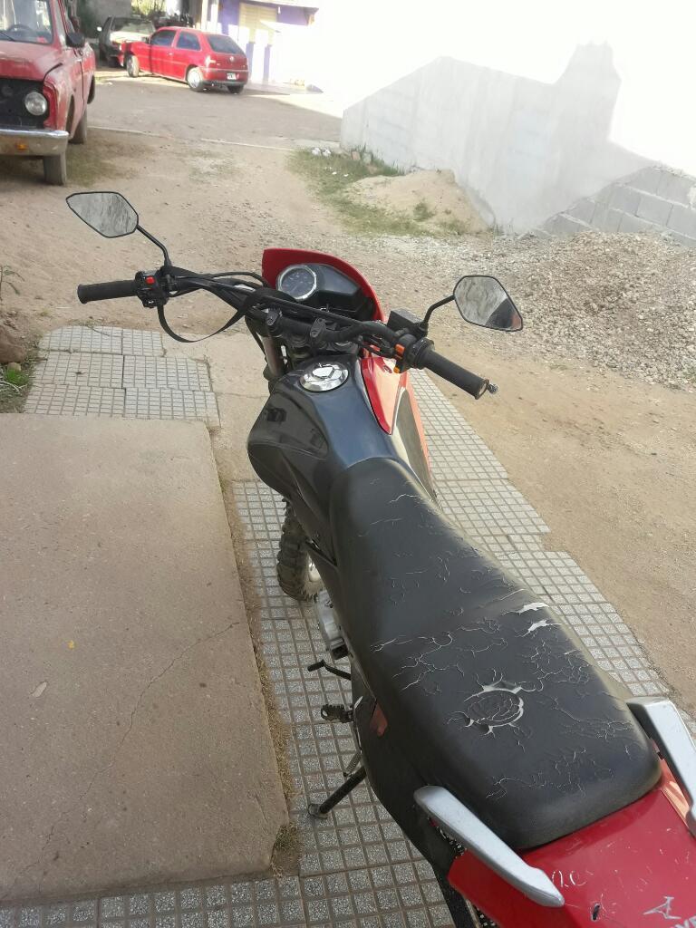 Moto Enduro Corven 200