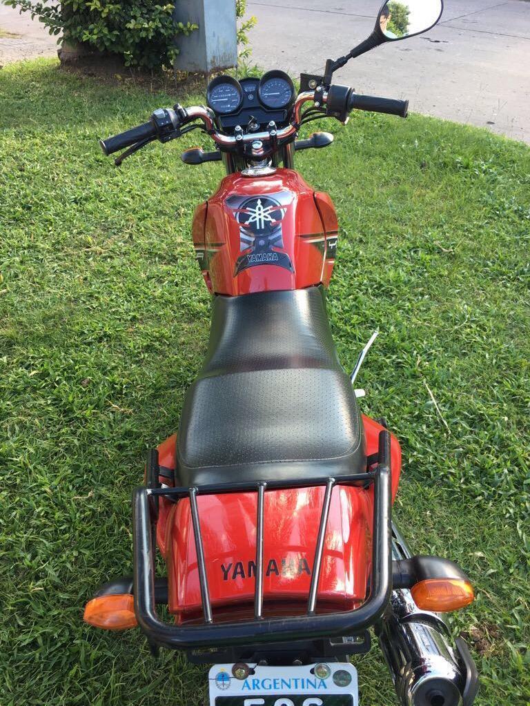 Vendo o permuto Yamaha YBR 125 impecable