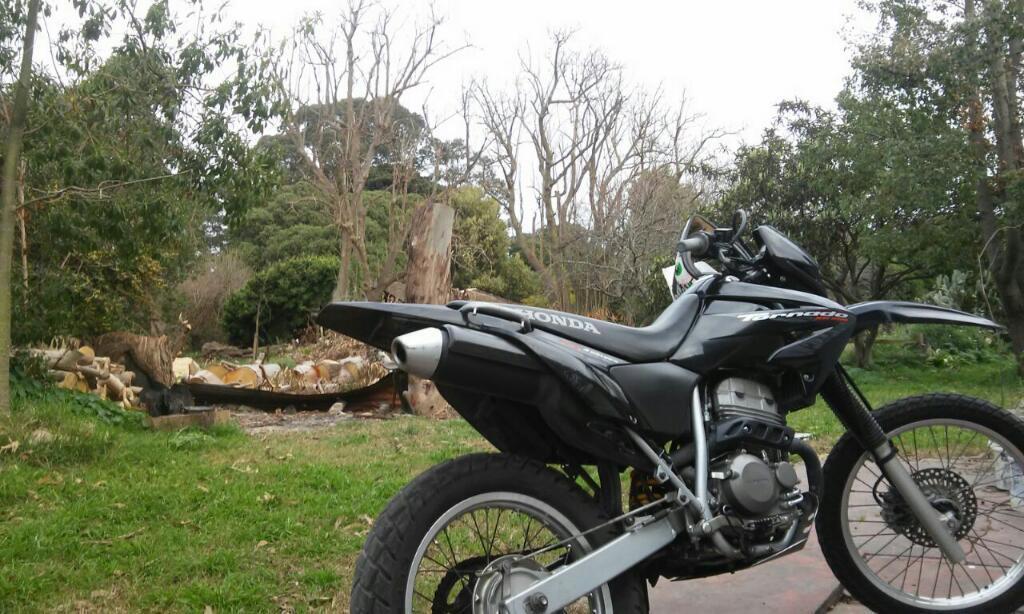 Vendo Honda Tornado 250