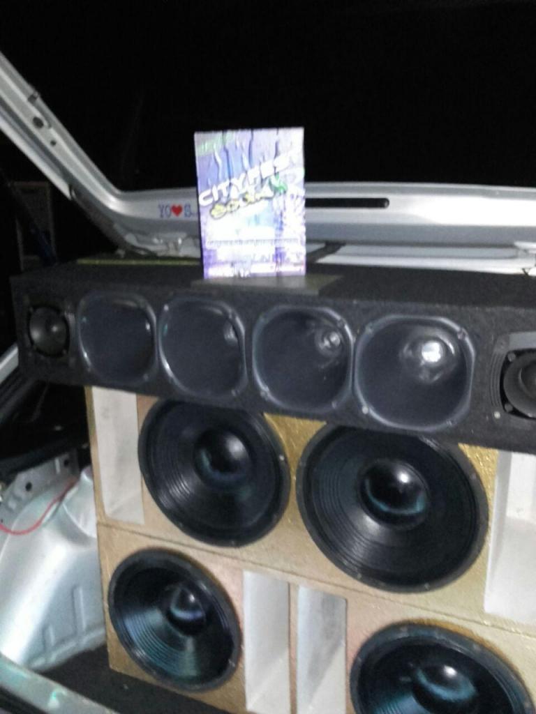 Vendo o Permuto por moto