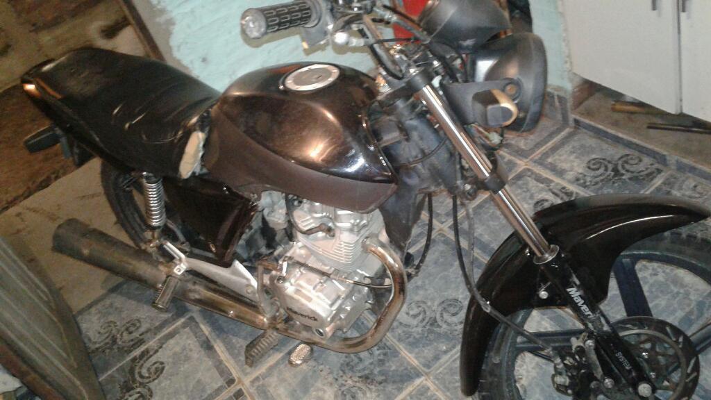 Vendo Moto Maverick