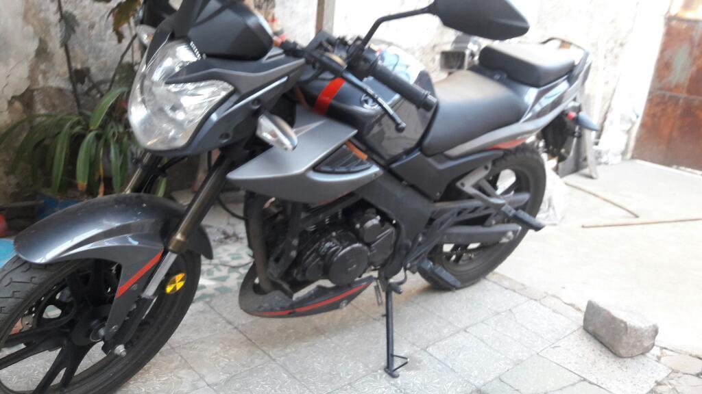 Vendo Zanella Rx 200 Naked