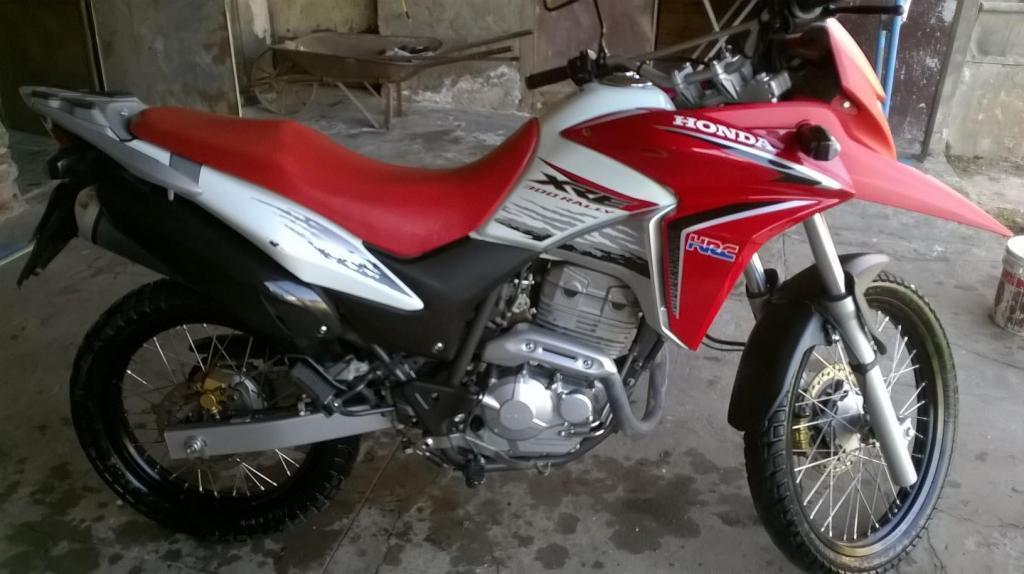 LIQUIDO / PERMUTO HONDA XR 300