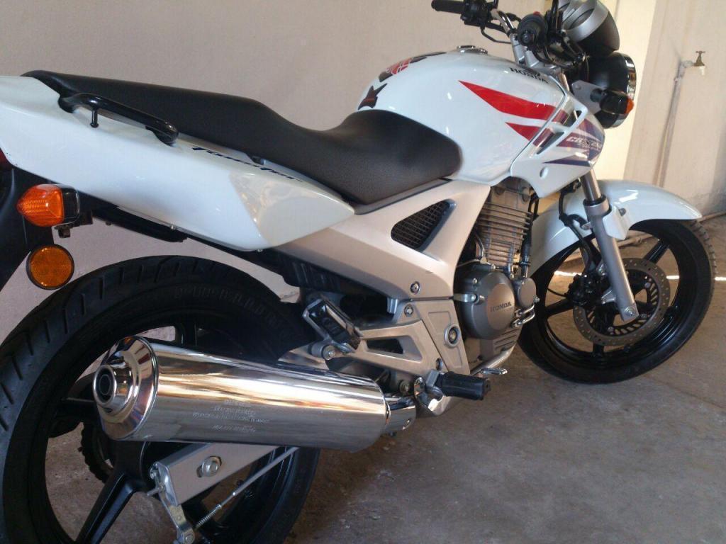 Honda Twister año 2013 250cc