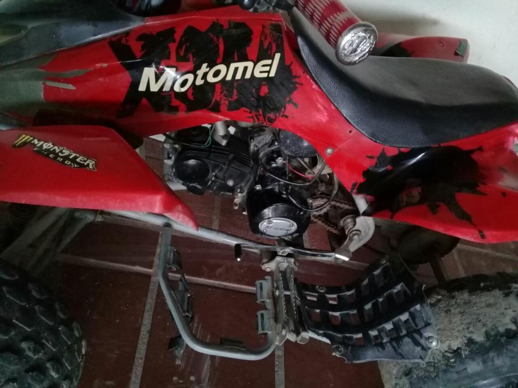 Vendo Cuatriciclo Motomel 110