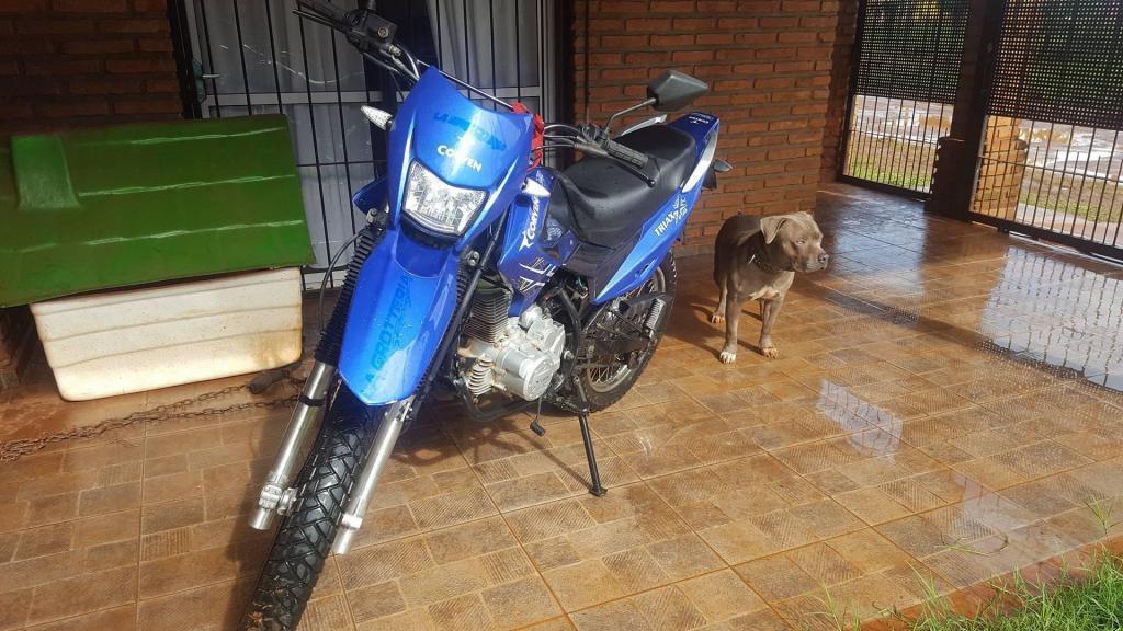 Vendo o Permuto Corven Triax 250