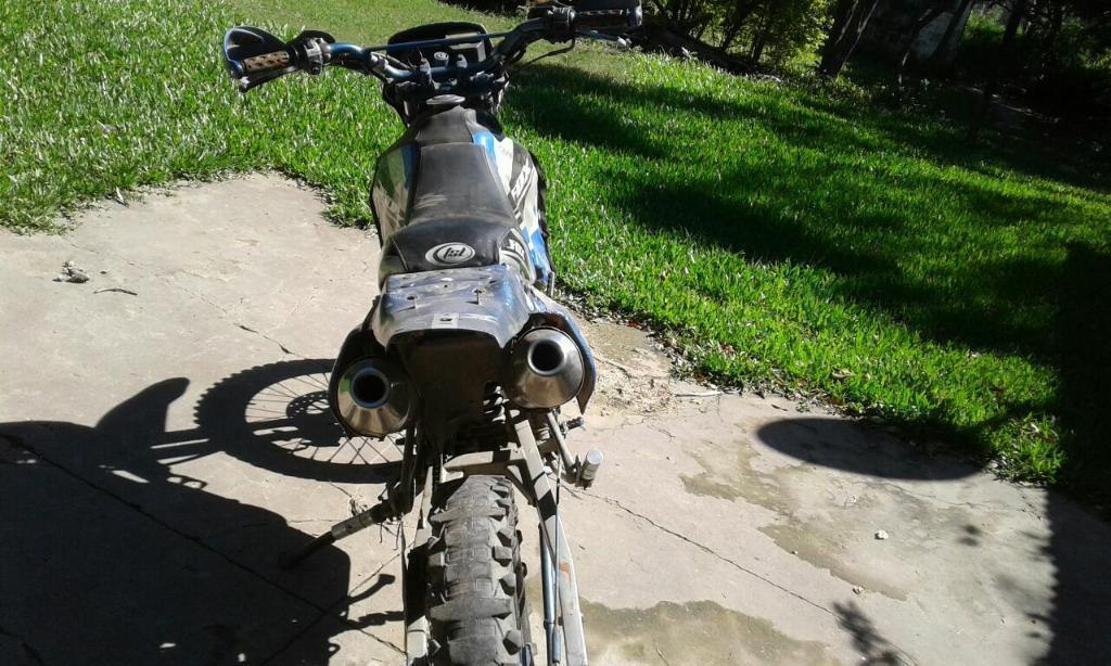 Vendo Moto Motomel Dak 200 Anda Y Tiene