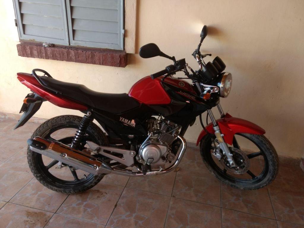 VENDO YAMAHA YBR 125cc. 2016 recibo menor/mayor valor