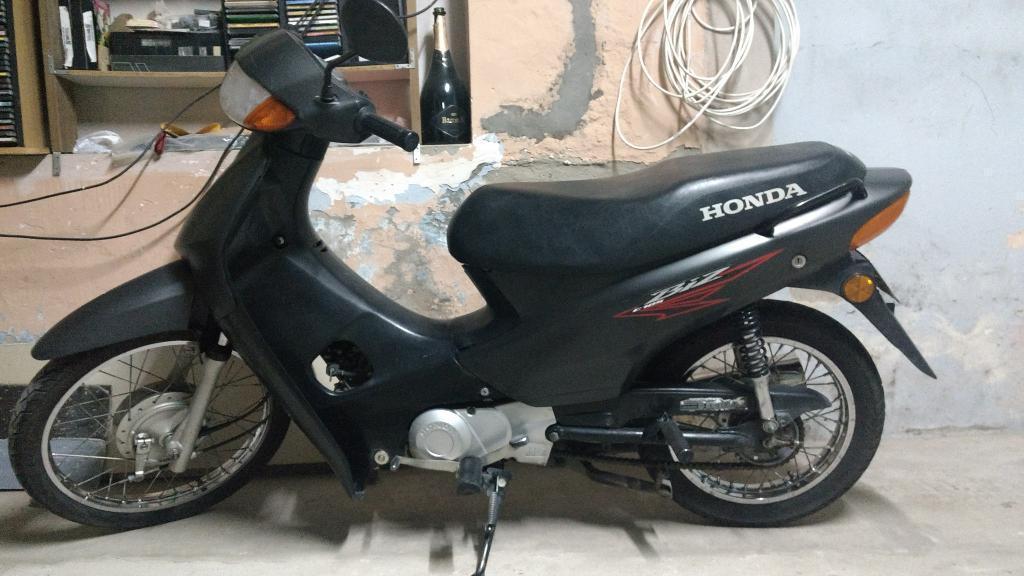 Honda Biz Impecable