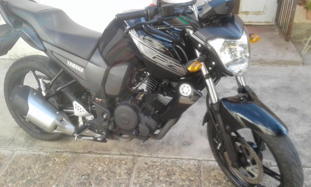 YAMAHA FZ16 2014