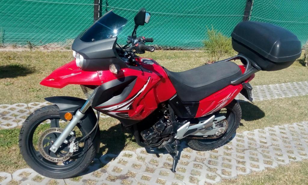 VENDO GILERA SMX 400