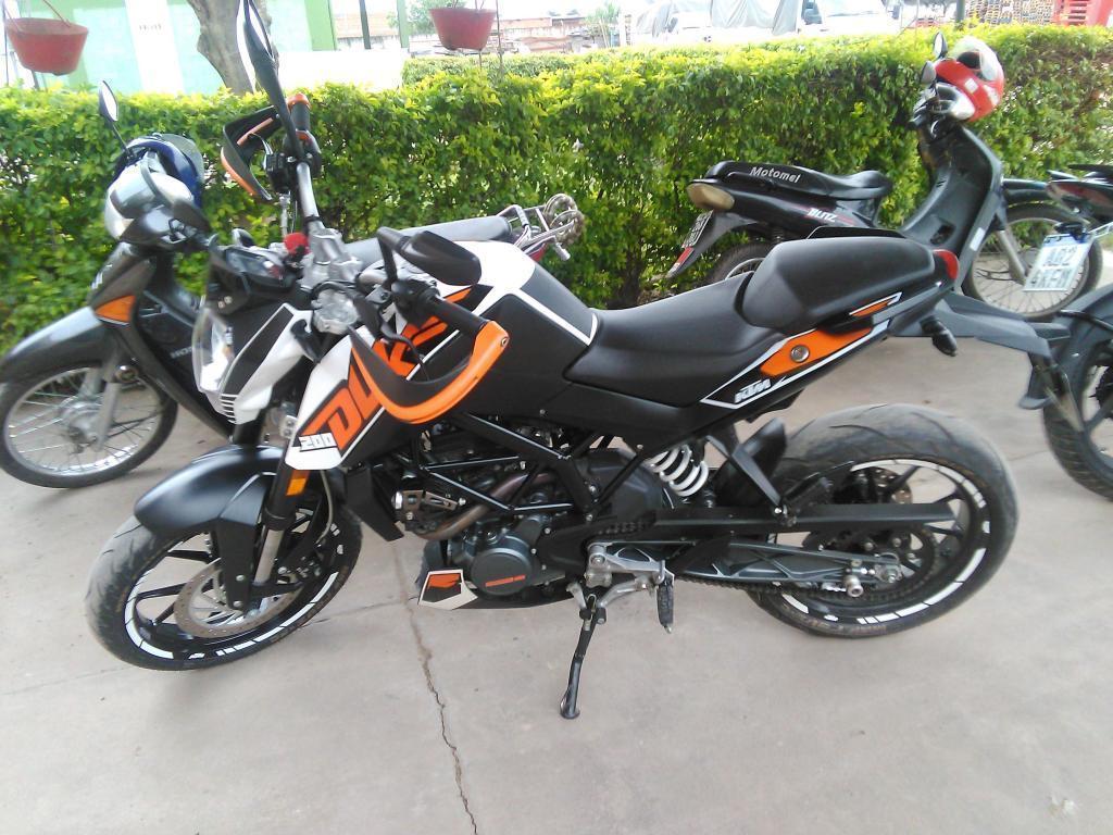 moto ktm duke 200