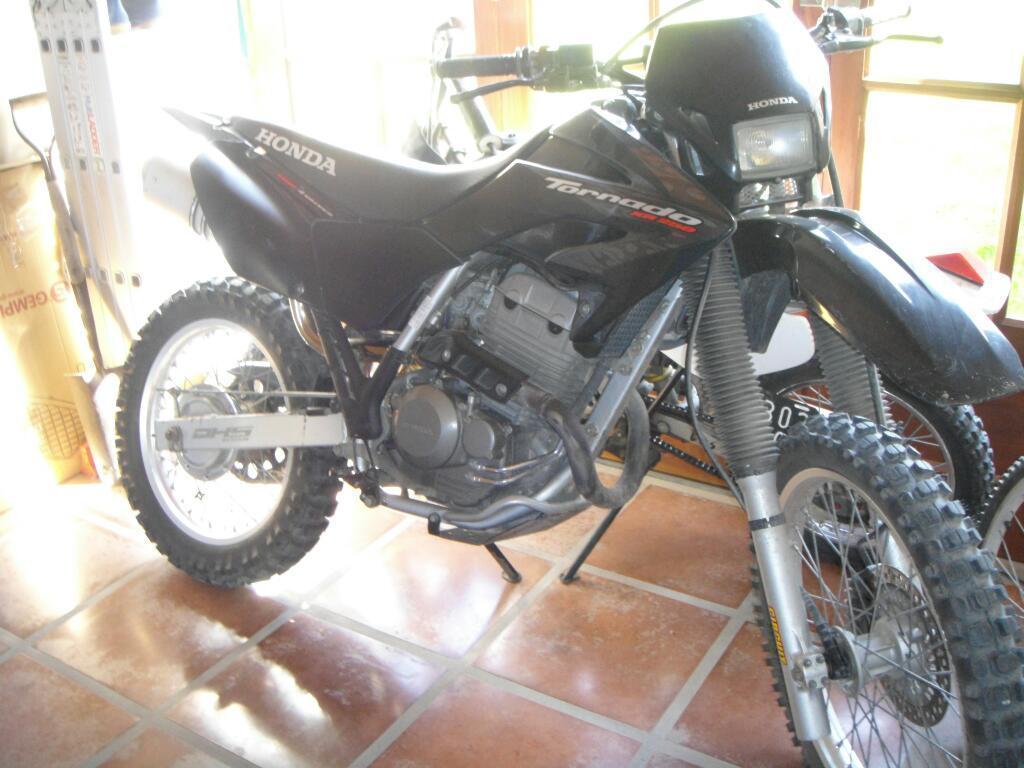 Honda Tornado 250 Mod 2011 Digna de Ver