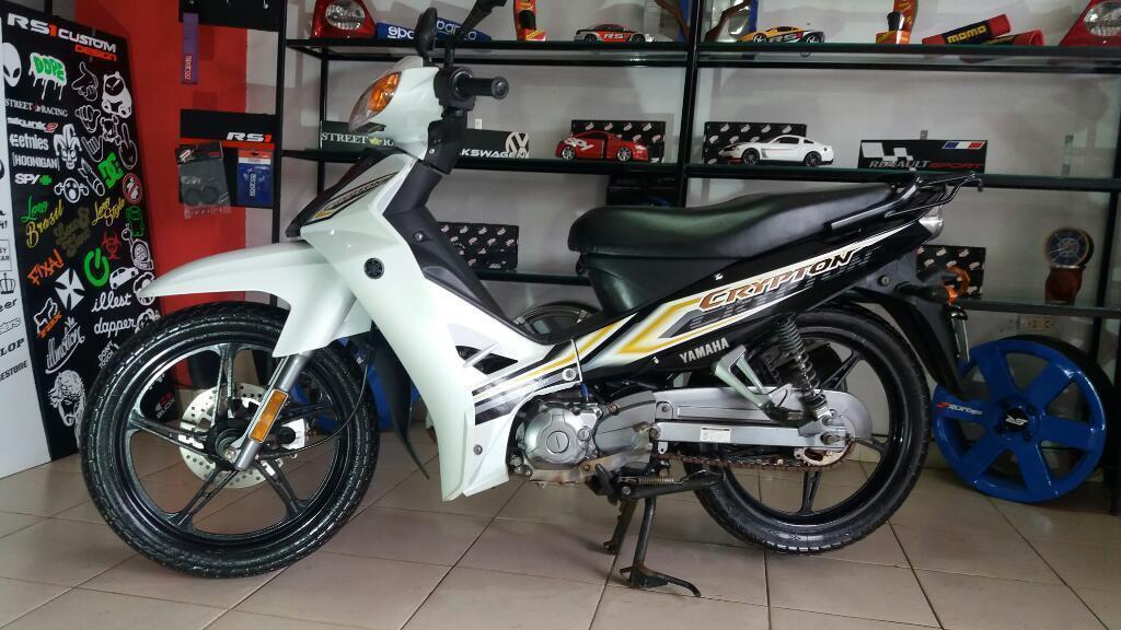 Impecable Yamaha Crypton 2015