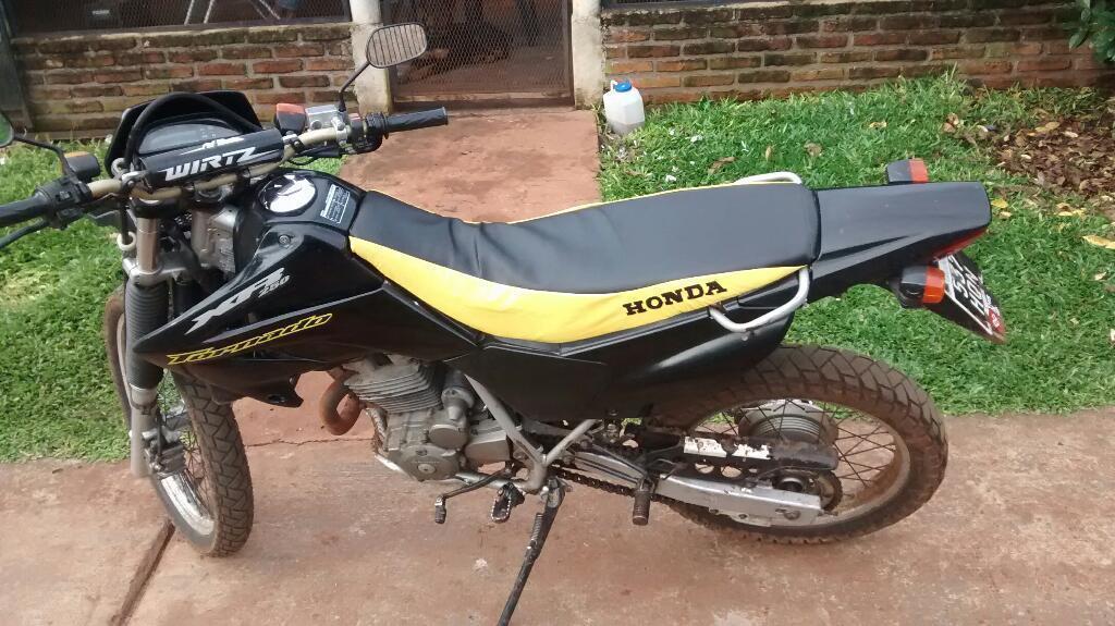 Vendo Honda Tornado