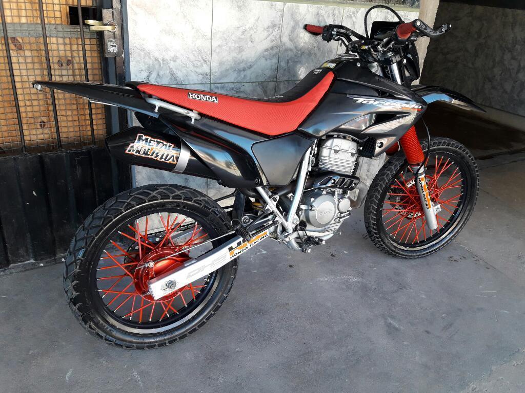 Vendo Honda Tornado 250