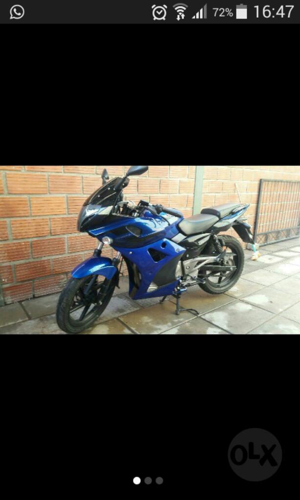 Rouser 220 F Impecable 2015