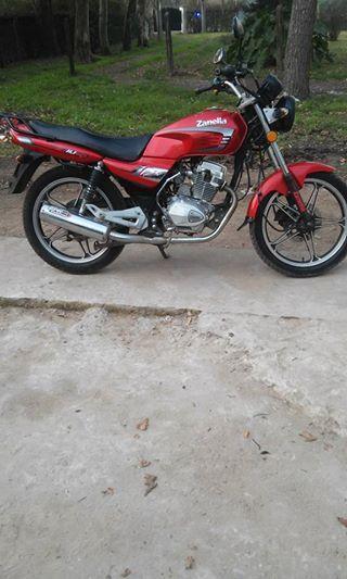 vendo zanella hj. 125