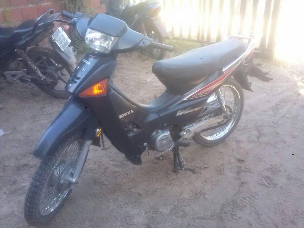 VENDO HONDA WAVE MODELO 2010