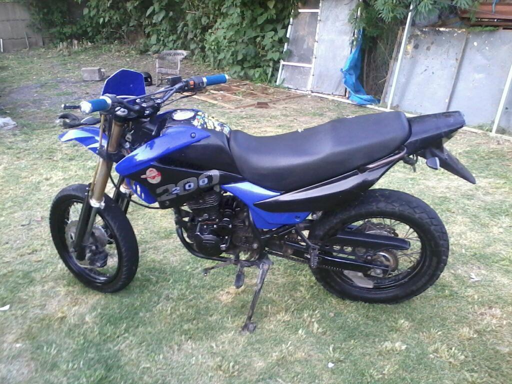 Vendo Moto