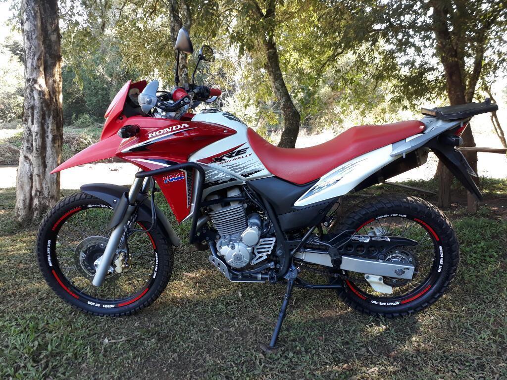 Moto Honda Xre 300