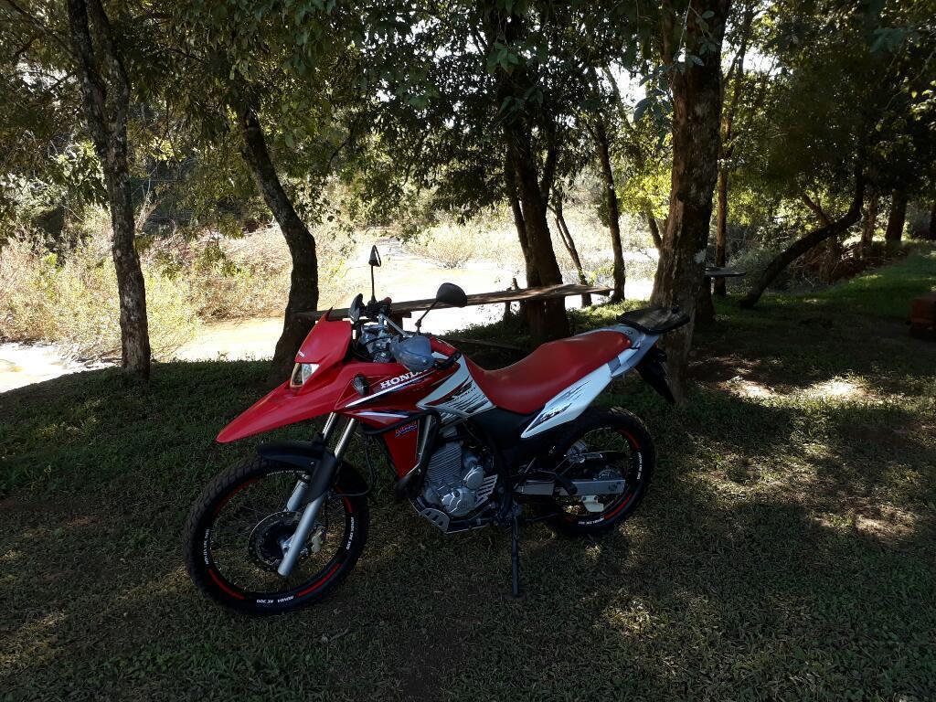 Moto Honda Xre 300