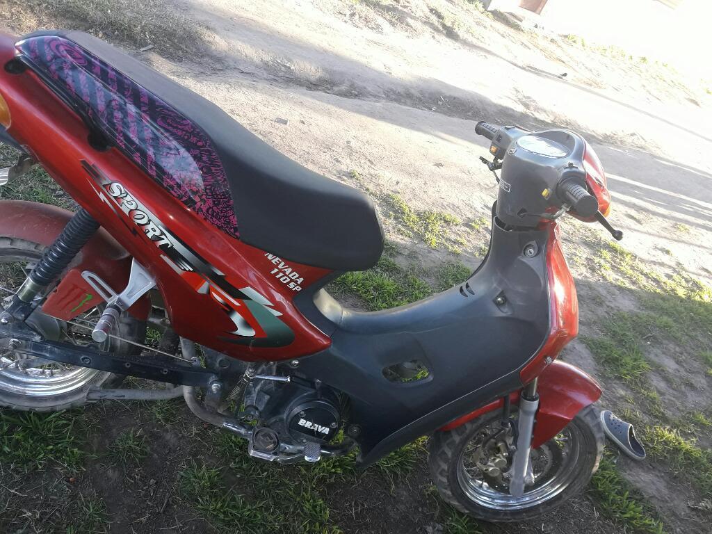 Vendo Moto 110 Brava 2006