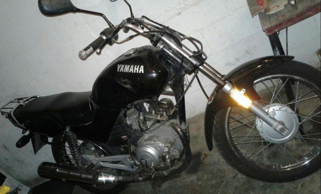 Moto yamaha ybr 125