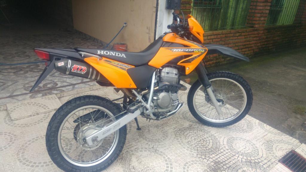 Vendo Honda Tornado 2009