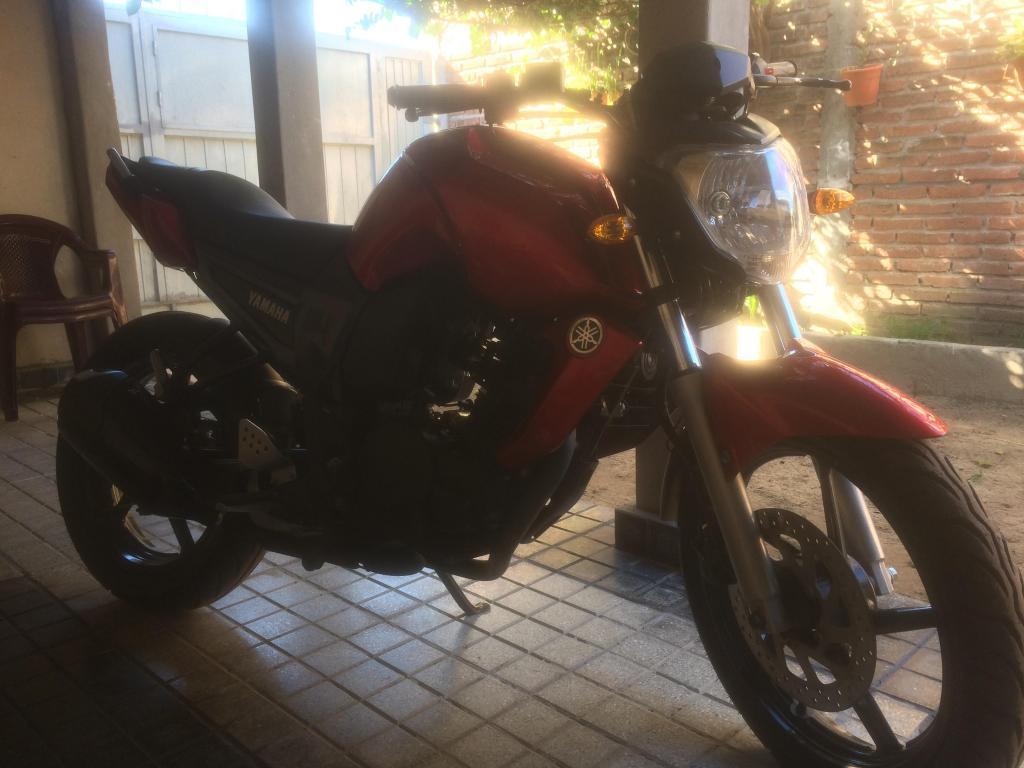 VENDO YAMAHA FZ 16