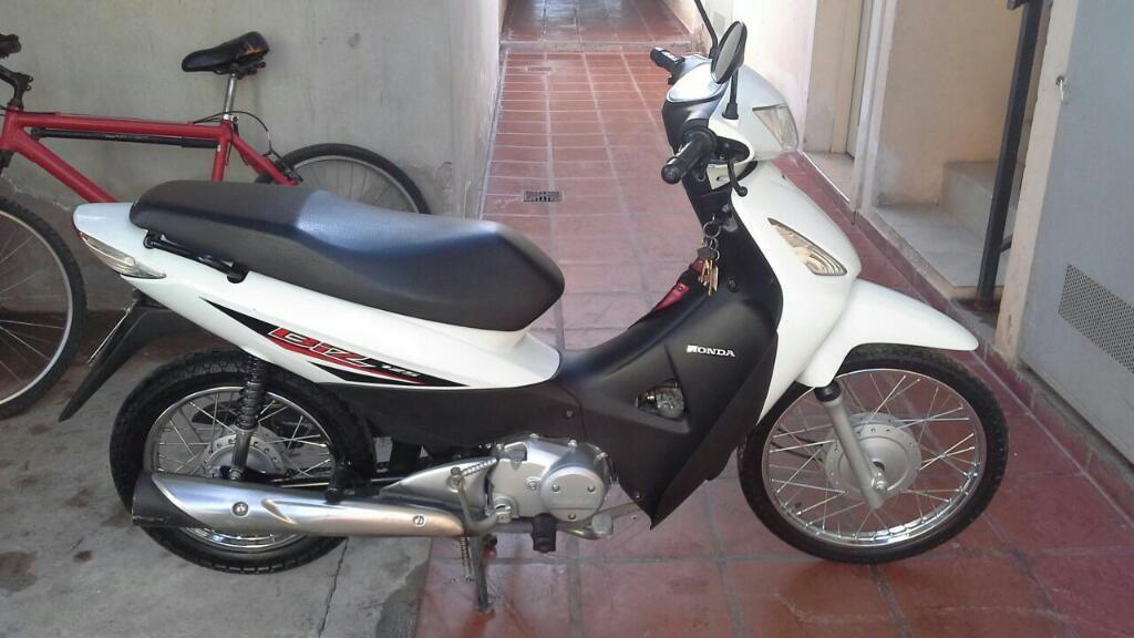 Vendo Honda Biz 125cc Modelo 2014 Nueva