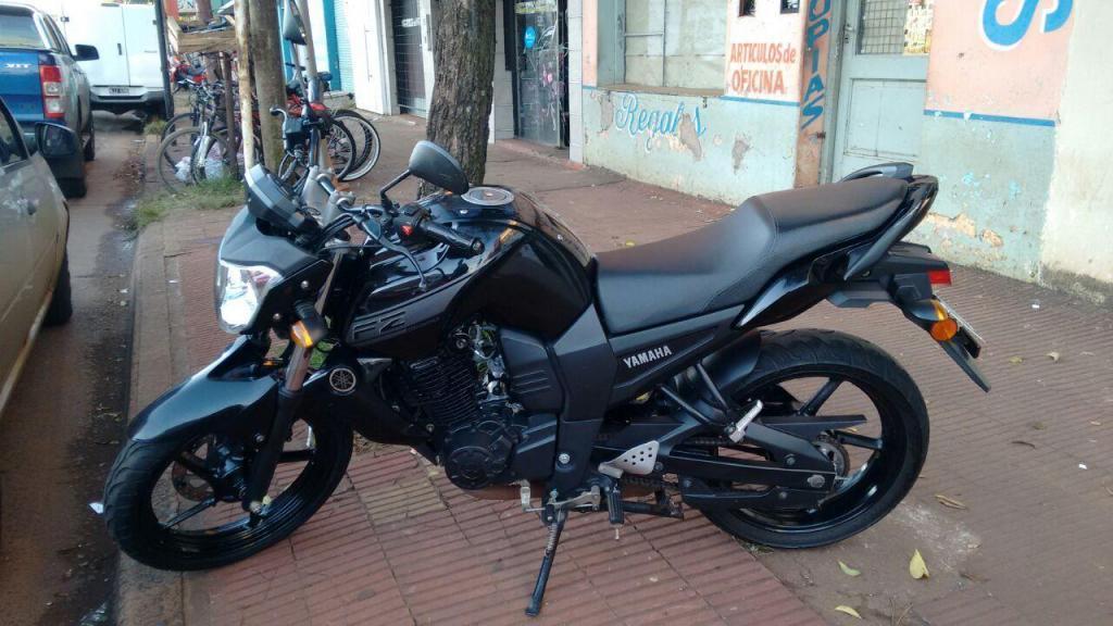 YAMAHA FZ 16 MODELO 2013 10.000 KM