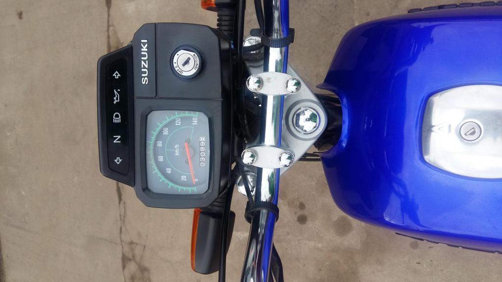 VENDO IMPECABLE SUZUKI AX100!!!!