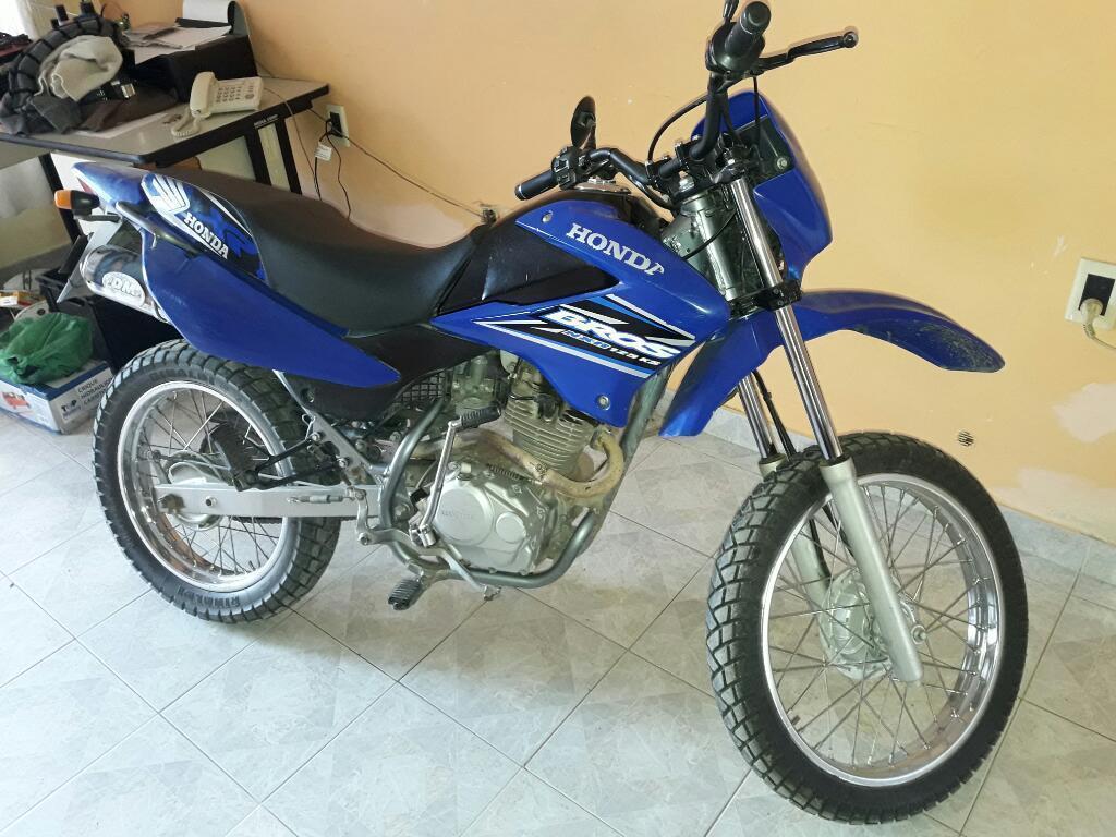 Honda Bros 124 Modelo 2005