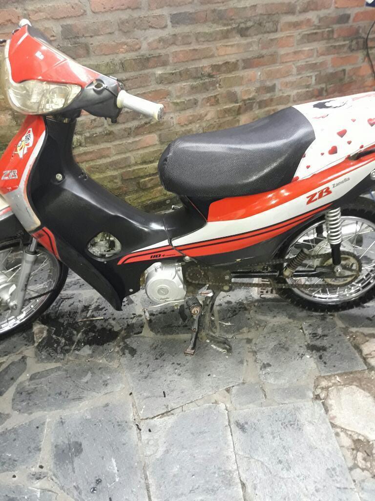 Vendo Zanella Zb 110cc 2010