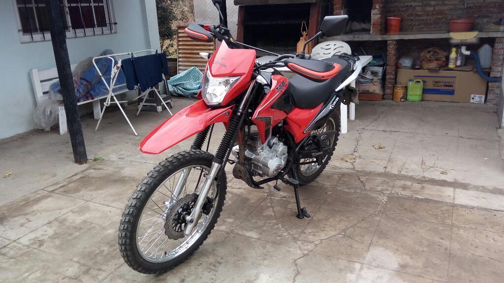 Moto Corven Triax R3 150