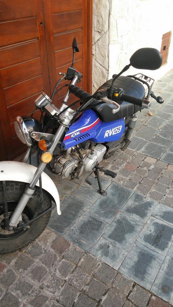 Vendo Mondial Rv125. Excelente Estado