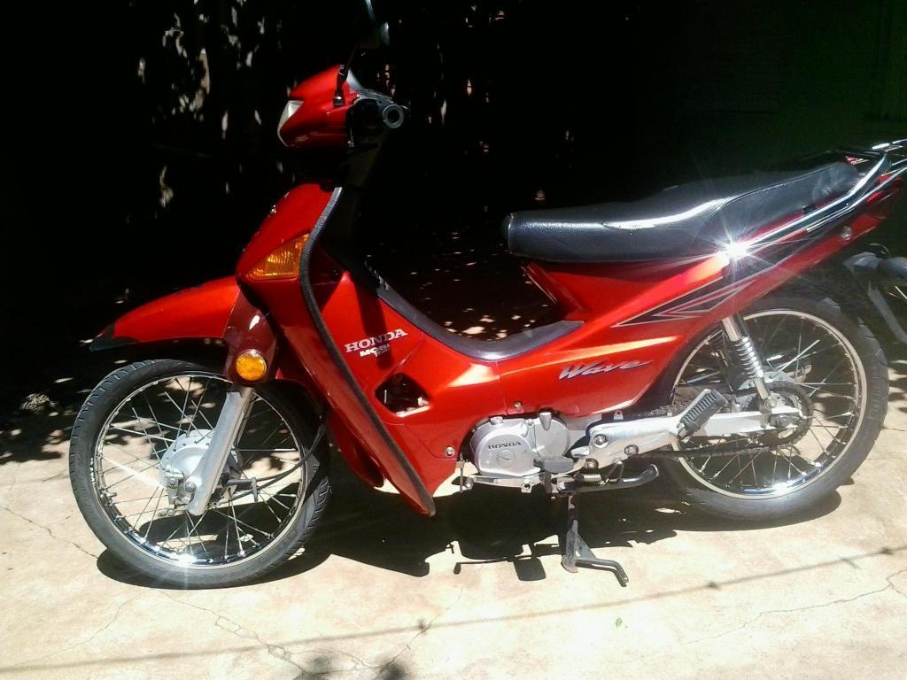 VENDO HONDA WAVE 2013 MUY LINDA