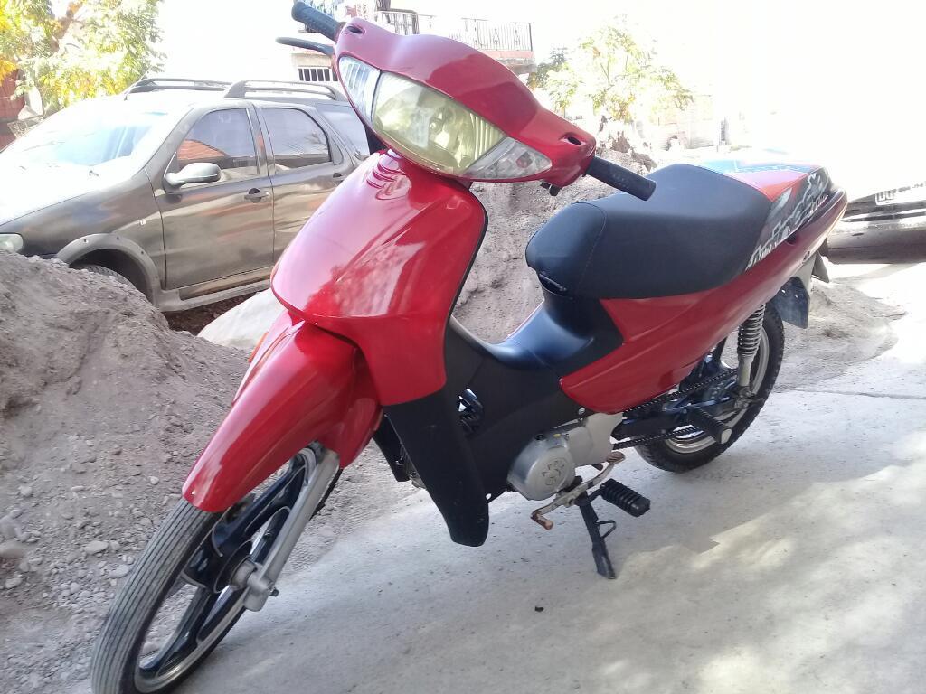 Vendo Moto 110 Cc Mod. 2011