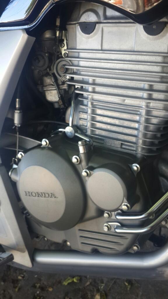 Honda Twister Vdo O Pto por Tornado