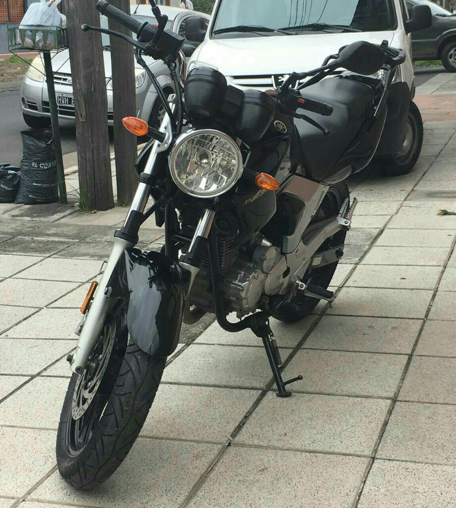 Vendo Yamaha 250 Fazer