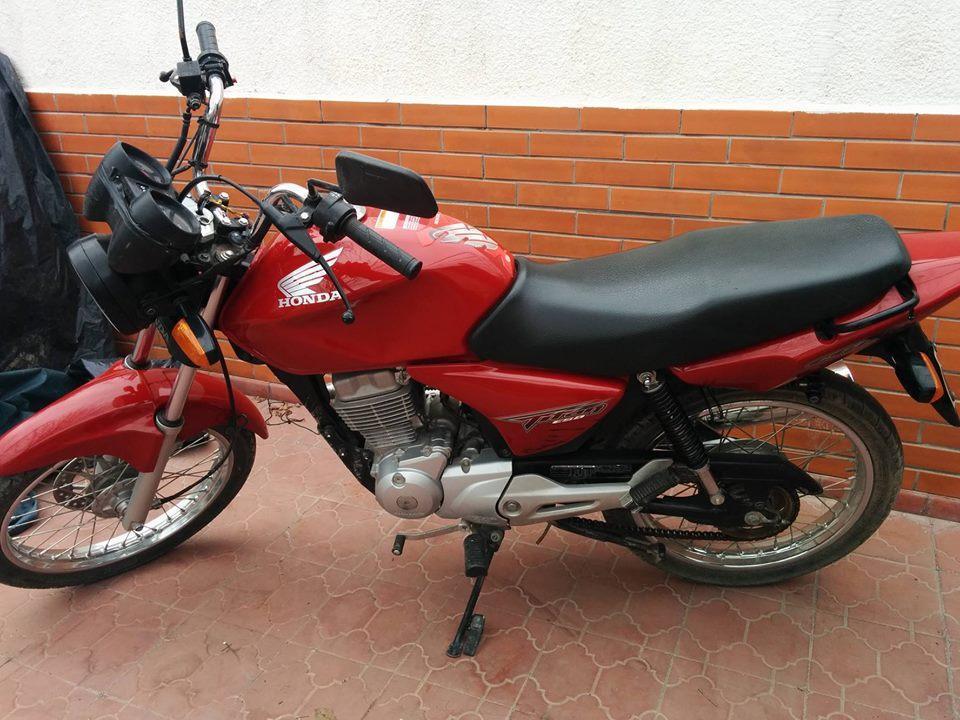 Vendo honda titan 150 esd