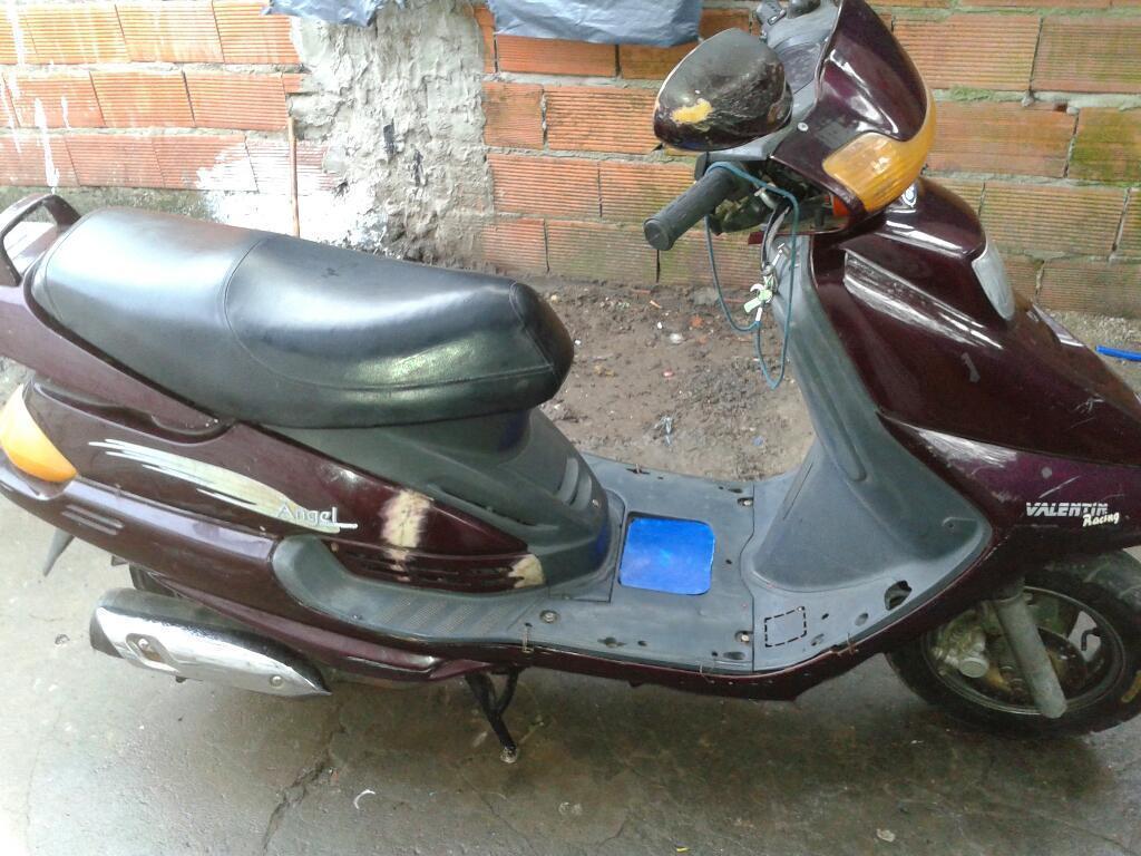 Moto Guerrero Scooter