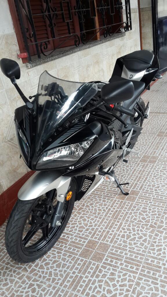 Yamaha R15 2.0 Solo 1000km Recib Moto